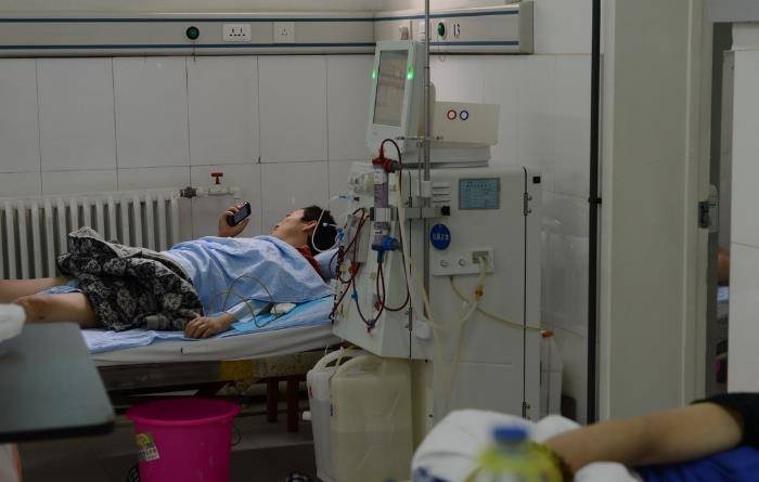 小伙|21岁小伙诊断出“尿毒症”，不吸烟不喝酒，是它做的过于频繁