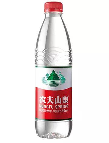專訪Pearlfisher：農(nóng)夫山泉、藍(lán)瓶咖啡的經(jīng)典包裝，都是怎么設(shè)計(jì)出來的？|設(shè)記