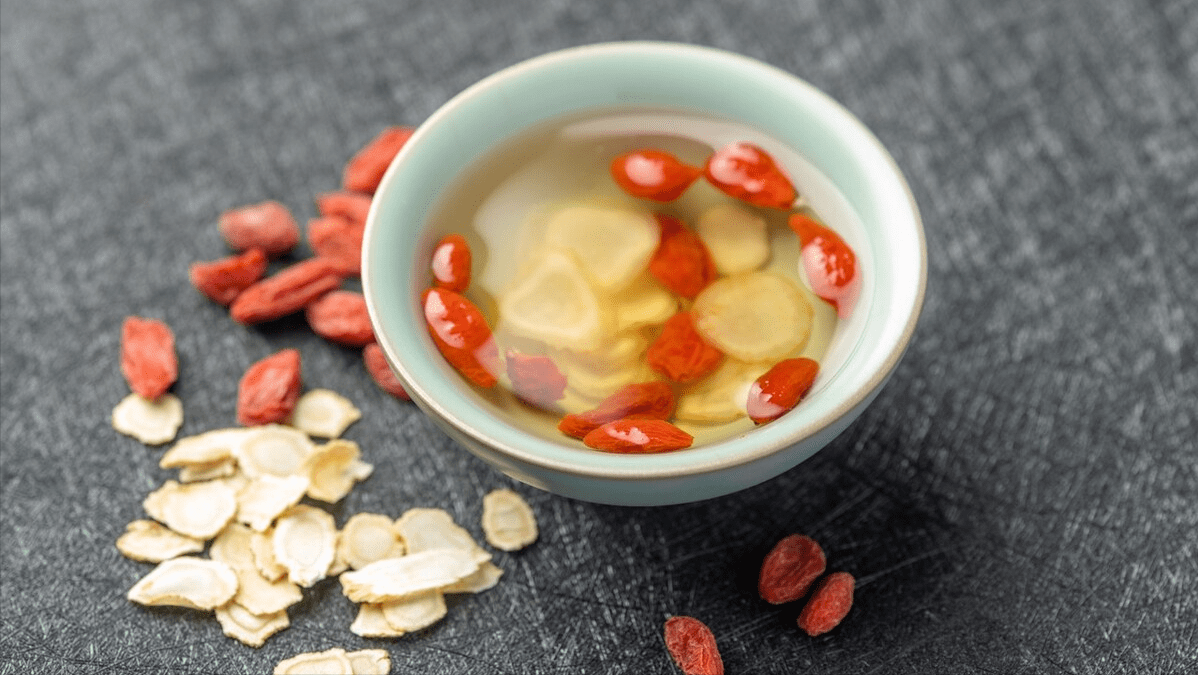 肝脏|肝脏损伤出现5点，常吃1物，好比护肝代谢肝脏的“解忧草”