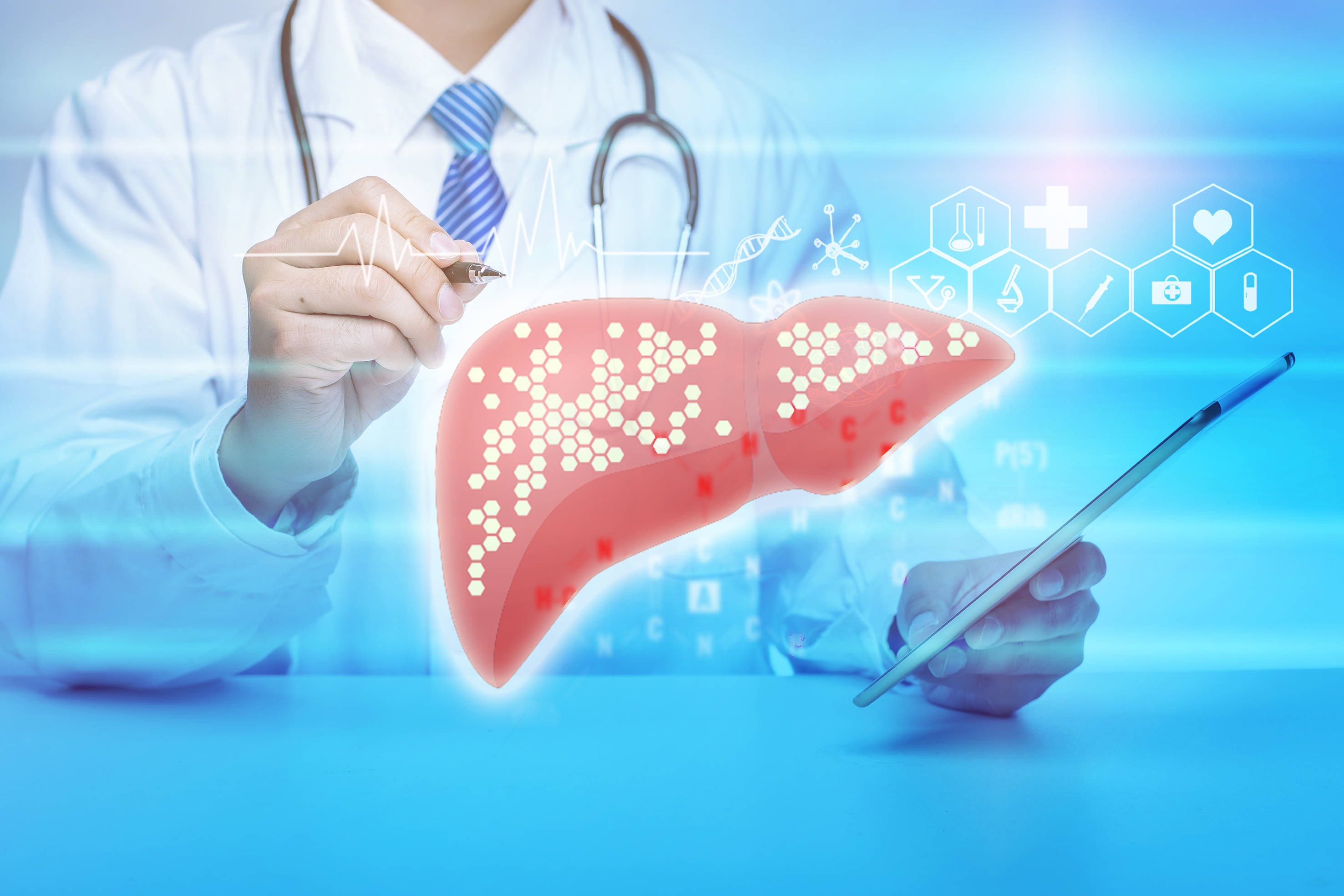 转氨酶|体检报告e抗原阳性，转氨酶正常，是乙肝病毒活跃吗？需要治疗吗