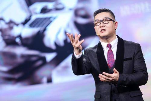 演讲时这些肢体语言非常有用!(建议收藏)_演讲人_手势_听众