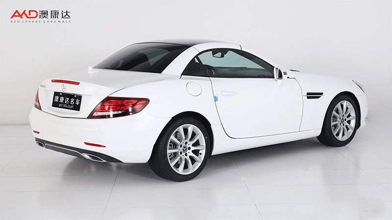 44288公里上牌时间:2018-072018款 奔驰slc260 动感型奔驰slk已然获得