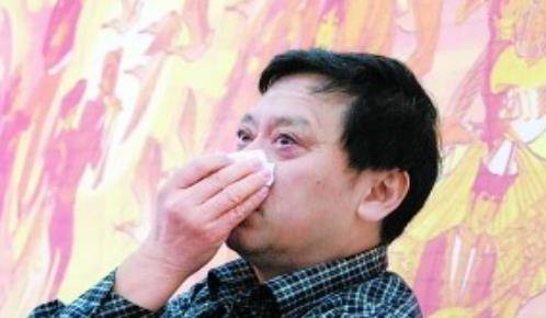 治疗|6岁上春晚8岁去世，父母的“摇钱树”，邓鸣贺的悲剧该由谁买单？