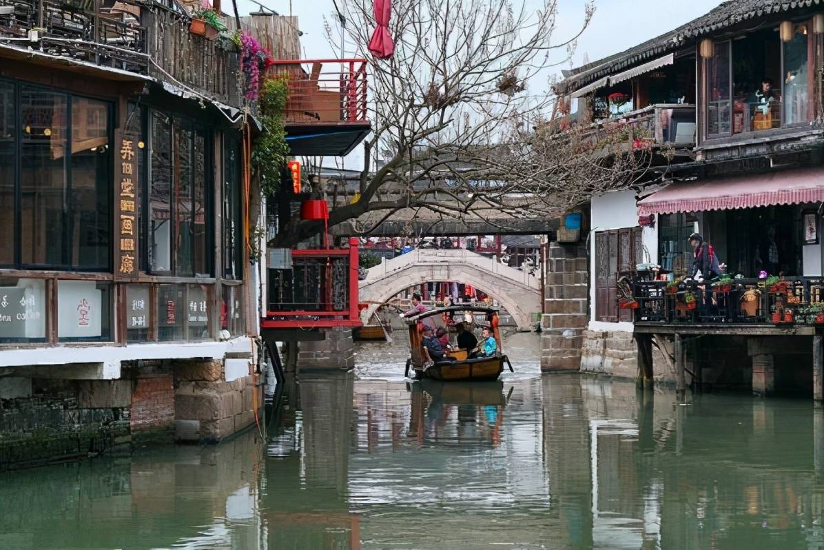 上海一“特色小镇”，古色古香而且不收门票，是假期游玩的好去处