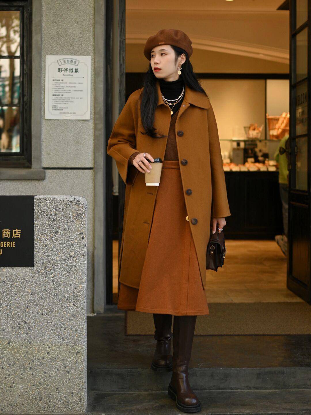 皮质 冬季赶时髦就穿“长筒靴”,优雅时尚又实用,配裤子裙子都好看