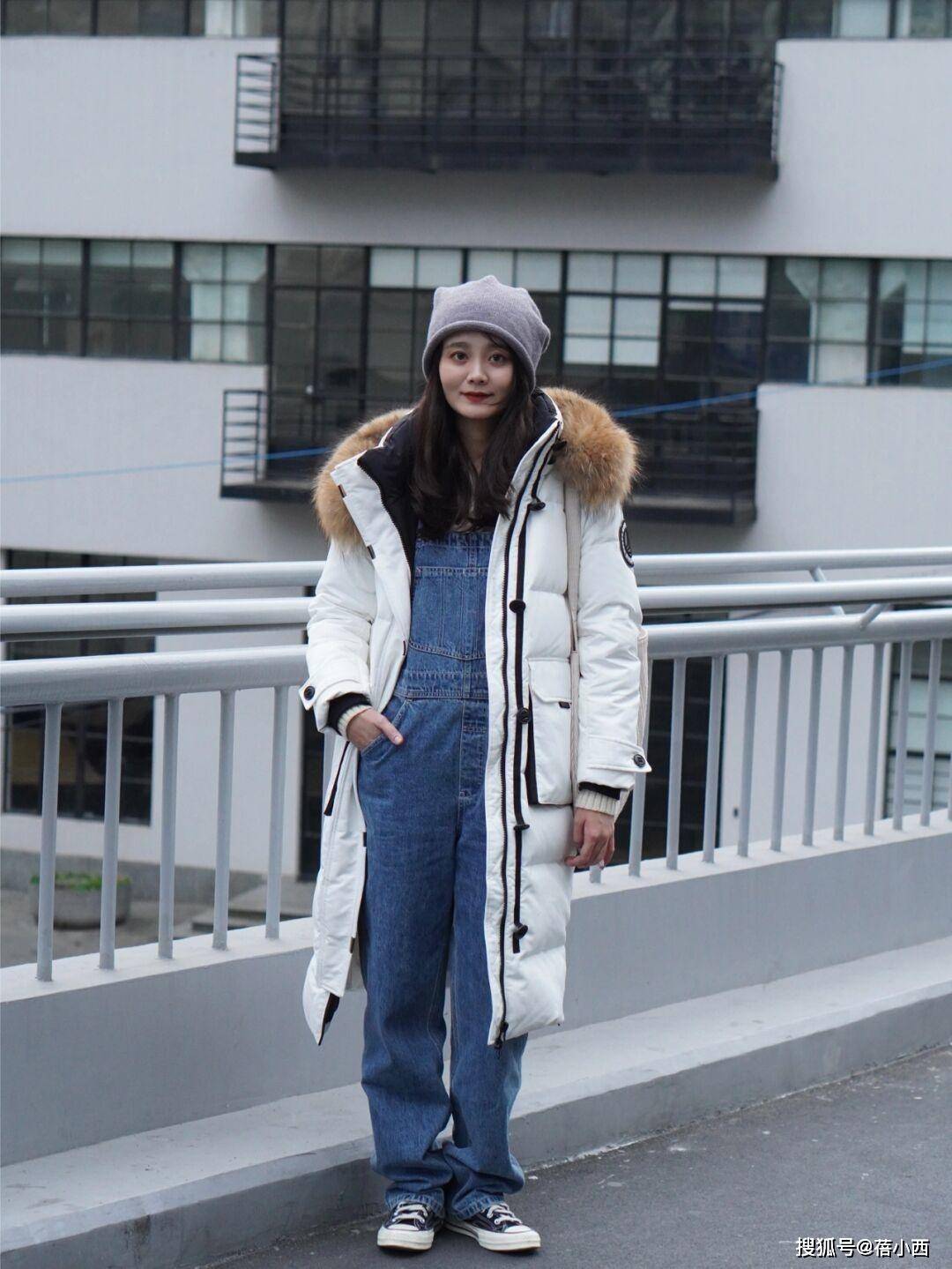 黑色 时髦的女人，一定要有一件适合自己的“羽绒服”，已帮你选好款式