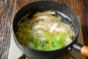 正宗水煮牛肉做法配料 5c97d854bacc48ec99e61eca4267e0b7.jpeg