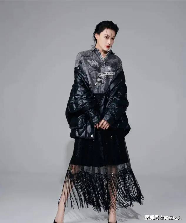 衬衣 裙子里别穿“打底裤”了!现在流行这样穿，美炸了