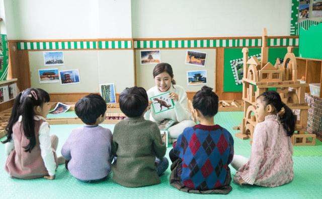 招聘|武汉大批硕士生入职幼儿园，研究生争当幼师，引发网络热议