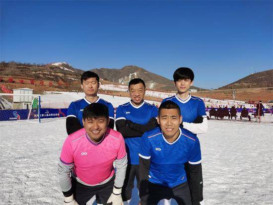 廊坊市代表队雪地足球项目勇夺亚军