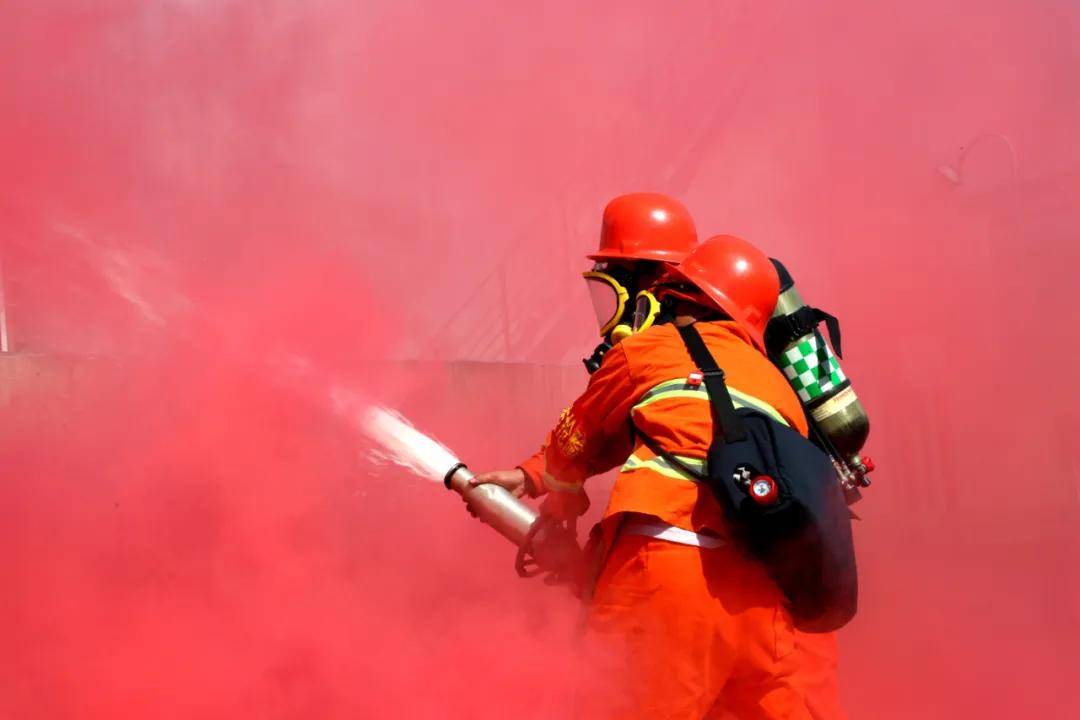 火蓝战袍专属服务中心建成守护消防员安全回家