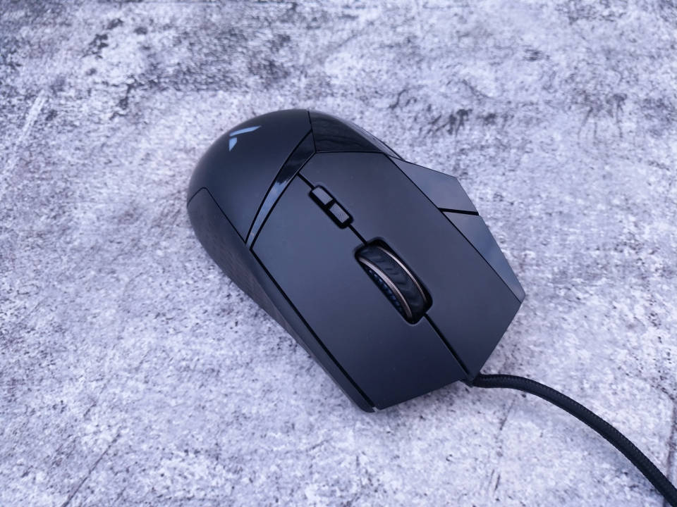 炫酷rgb个性化屏显雷柏vt900游戏鼠标体验