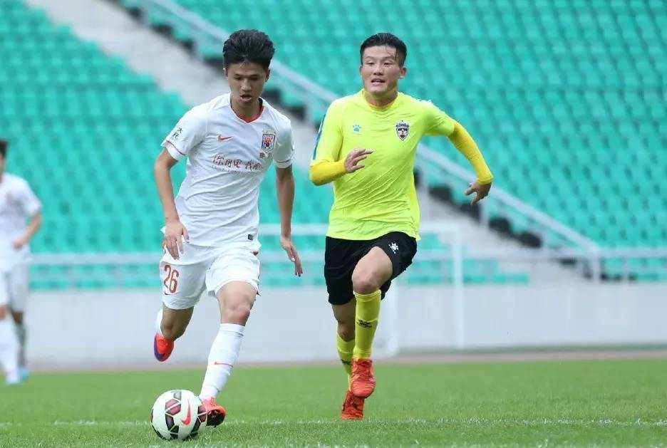 鲁能出品中场踢出核心表现,球队冲超仅一步之遥_崔巍_比赛_梅州