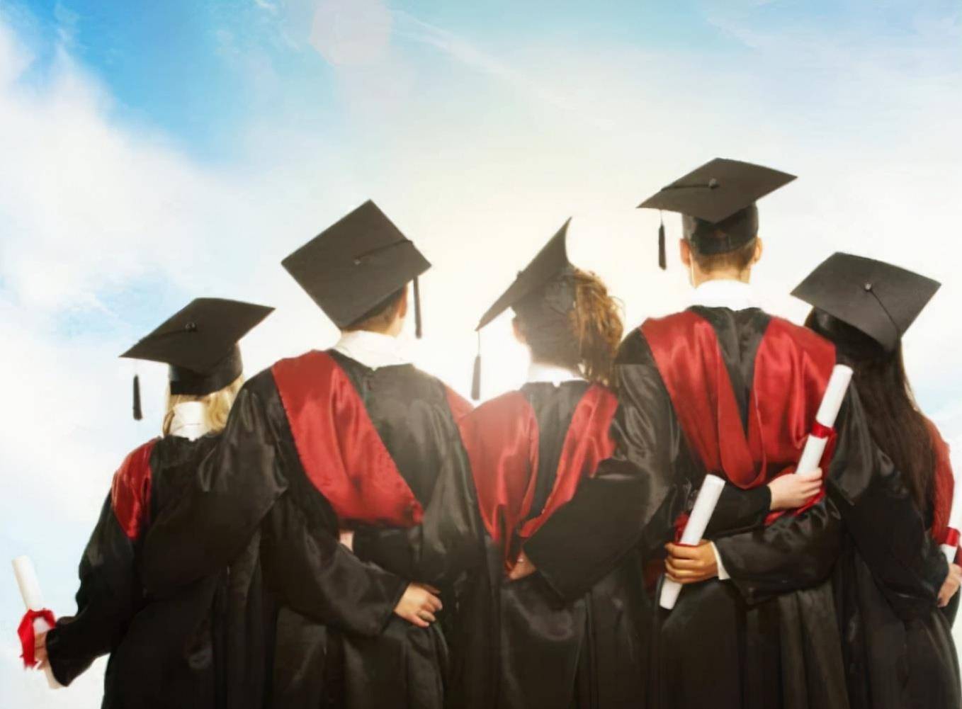 90后"无知少女"升迁奇迹:快速实现"三连跳",3年升到副县长_林菲_领导