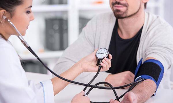 并发症|不想糖尿病并发症“找上”你，这6件事要做好，稳定血糖