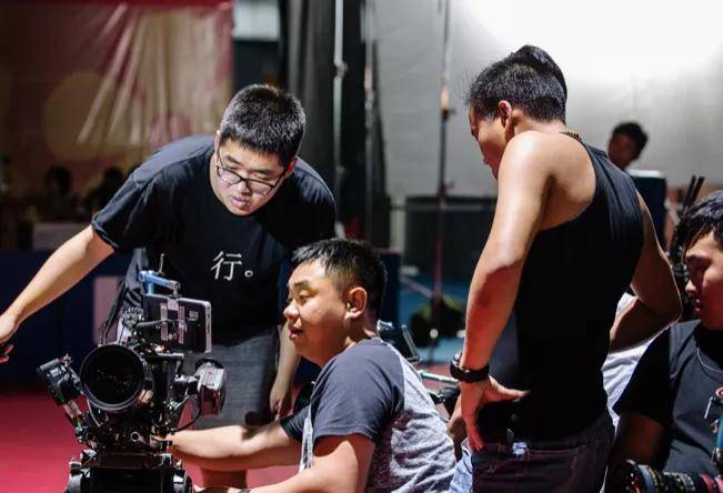 程浩|专访｜程浩：导演应该在工业基础之上去发挥，而不是在这之下去探索