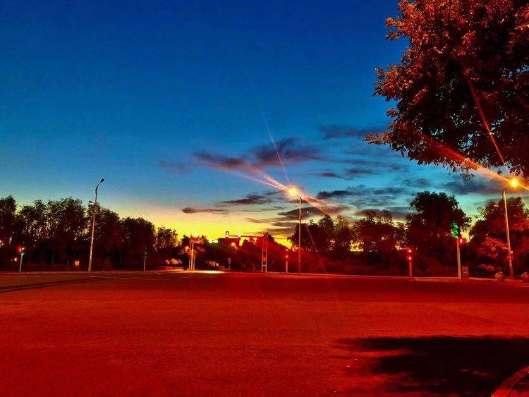 马腾|诗词：冬月夜夜霜，白日天天阳；皆道今冬冷，冰雪降何方？