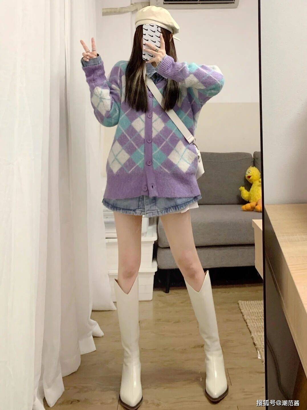 设计 冬季长靴搭配少不了，高挑身材巧妙设计，小小层次感学起来