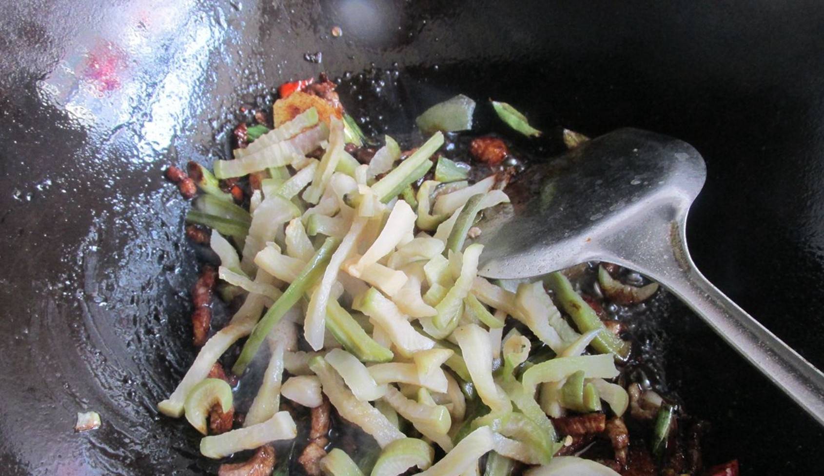 密封|教大家萝卜的家常做法,香脆可口,营养健康,感兴趣的不要错过