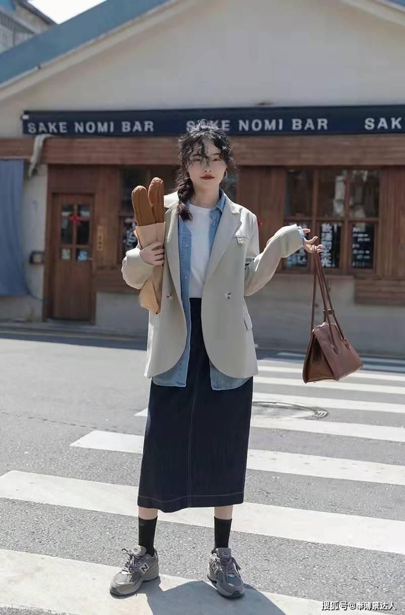 冬日 韩系女主的冬日穿搭，时髦又那么别致，照着穿养眼又很显气质