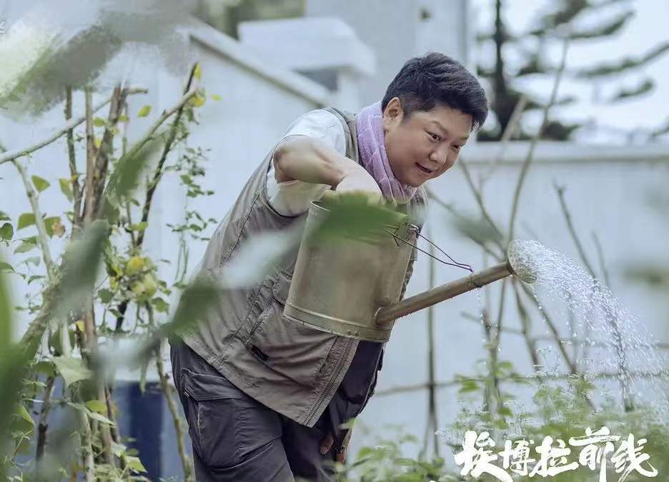 埃博拉|《埃博拉前线》援非医疗队结局,郑书鹏荣归故里,他却因感染丧命