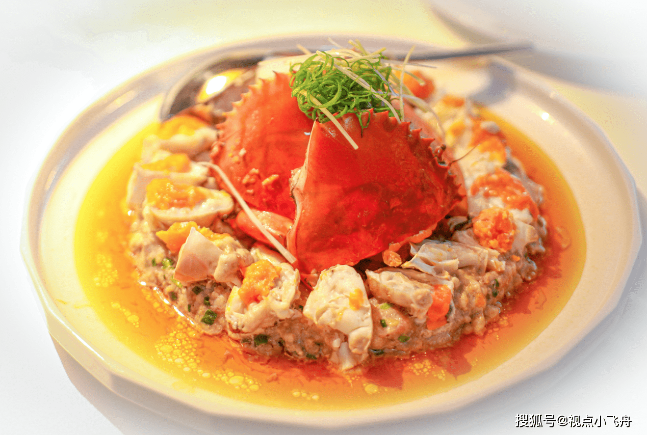 三门青蟹蒸肉饼三门青蟹的名誉如雷惯耳,产自美丽富饶的三门湾畔,至今