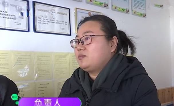 下巴|男童被同学绊倒下巴受伤，家长索赔1万遭拒，学校：承担不起