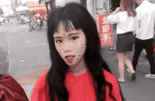 什么当“渣女妆”到了00后手里！你确定你拿的是眉笔，不是水彩笔吗