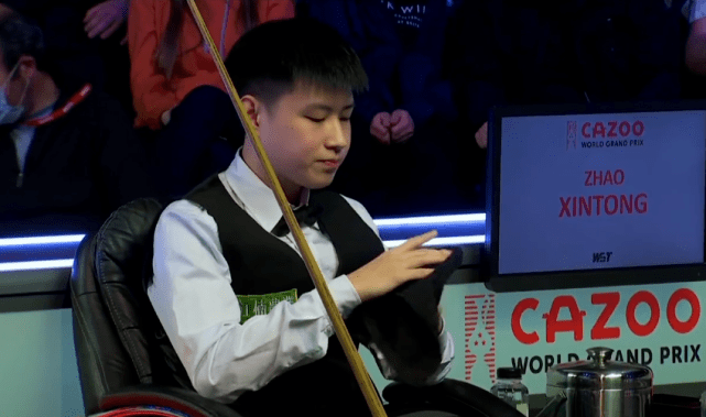 上手|大冷門！趙心童無緣冠軍，1號(hào)種子2-1領(lǐng)先，連丟3局2-4一輪游