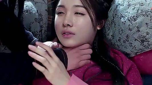 河南一男子在一天内掐死两名女性,其中一人是足疗店女技师_闫某便_丁