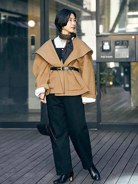 黑色 普通人穿棉衣参考来了 棉服这么穿不臃肿