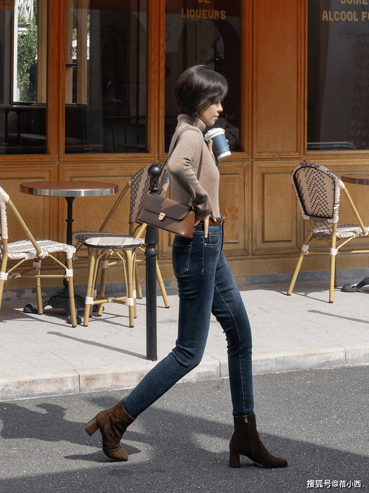 身材 建议小个子女生多穿“九分裤”,配短靴、乐福鞋都很美,值得参考