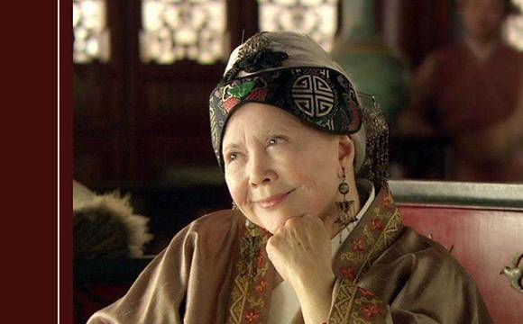 清朝女子半夜遇怪事,一老太太在堂屋做饭,做饭材料异常恐怖_韩秀才