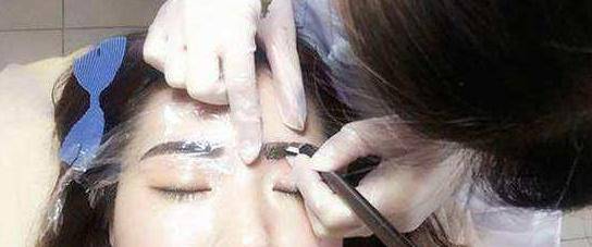 因为为什么普通女人纹眉的居多，而女明星却很少纹眉？内行人讲出真相