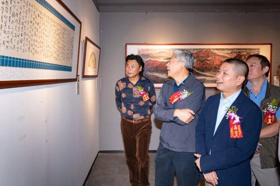 海南省|水墨艺术家李小雄作品亮相海南省琼台画院优秀作品年展