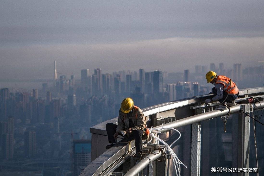 逢低买入？新加坡7440亿美元的主权财富基金考虑投资中国房地产_搜狐网