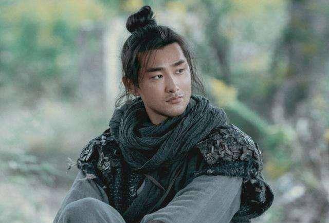 美人|张若昀的剧没有帅哥？演员扮丑让妆，肖战颜值暴跌，高伟光像换脸