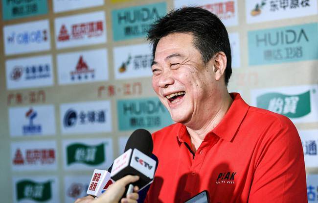 实力|女排5选1冯坤最佳，郎平拼到满身伤回家休息，陈忠和弟子要出战了