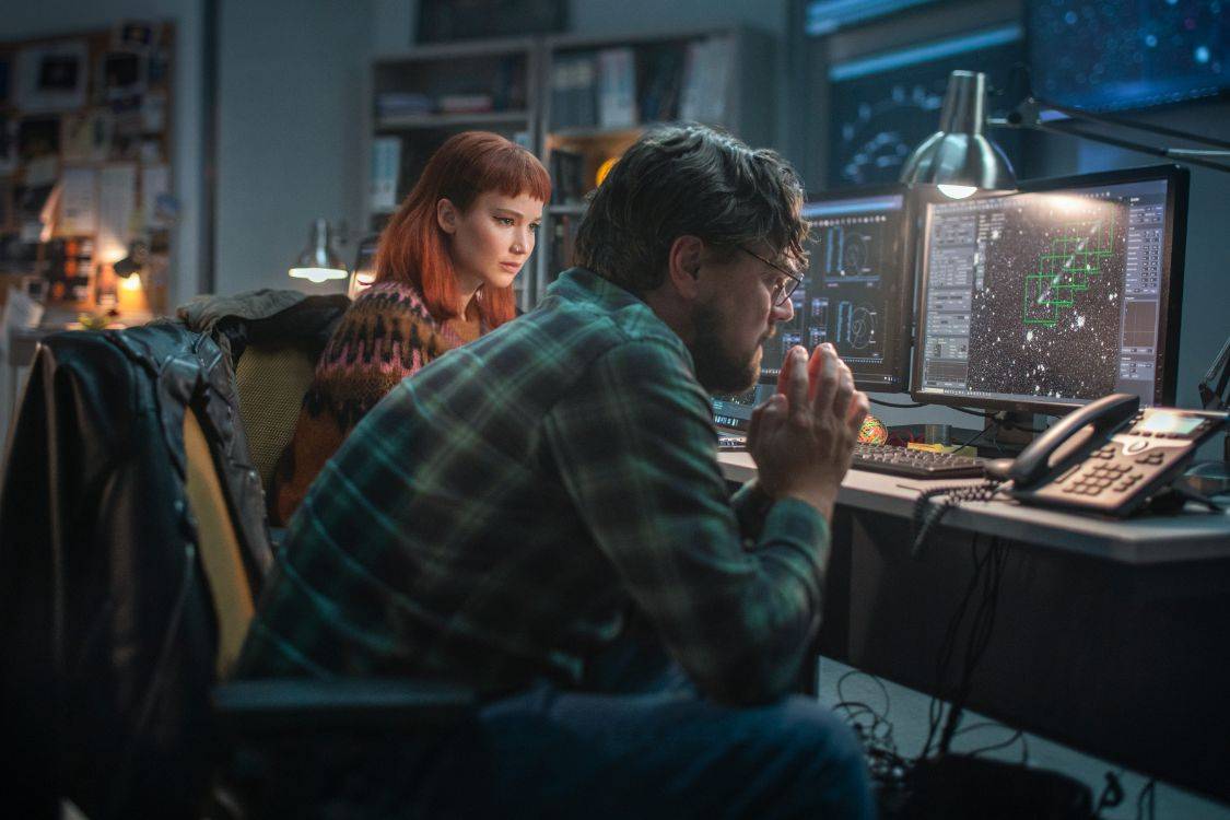 凯特·布兰切特|不要抬头,一颗小行星冲着地球来了!