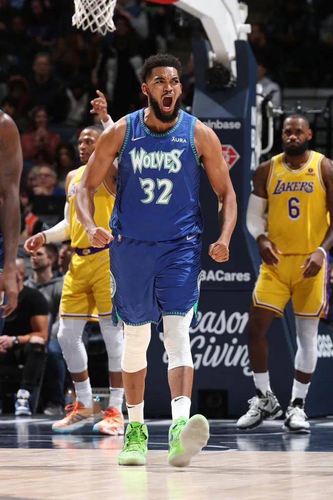 唐斯|打爆湖人内线！自称NBA最佳！球迷调侃：难道忘了考辛斯？
