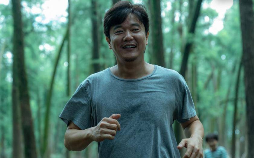 关系|2天狂揽1.65亿票房,赵丽颖掏钱包场,肖央这部电影上映便是王炸