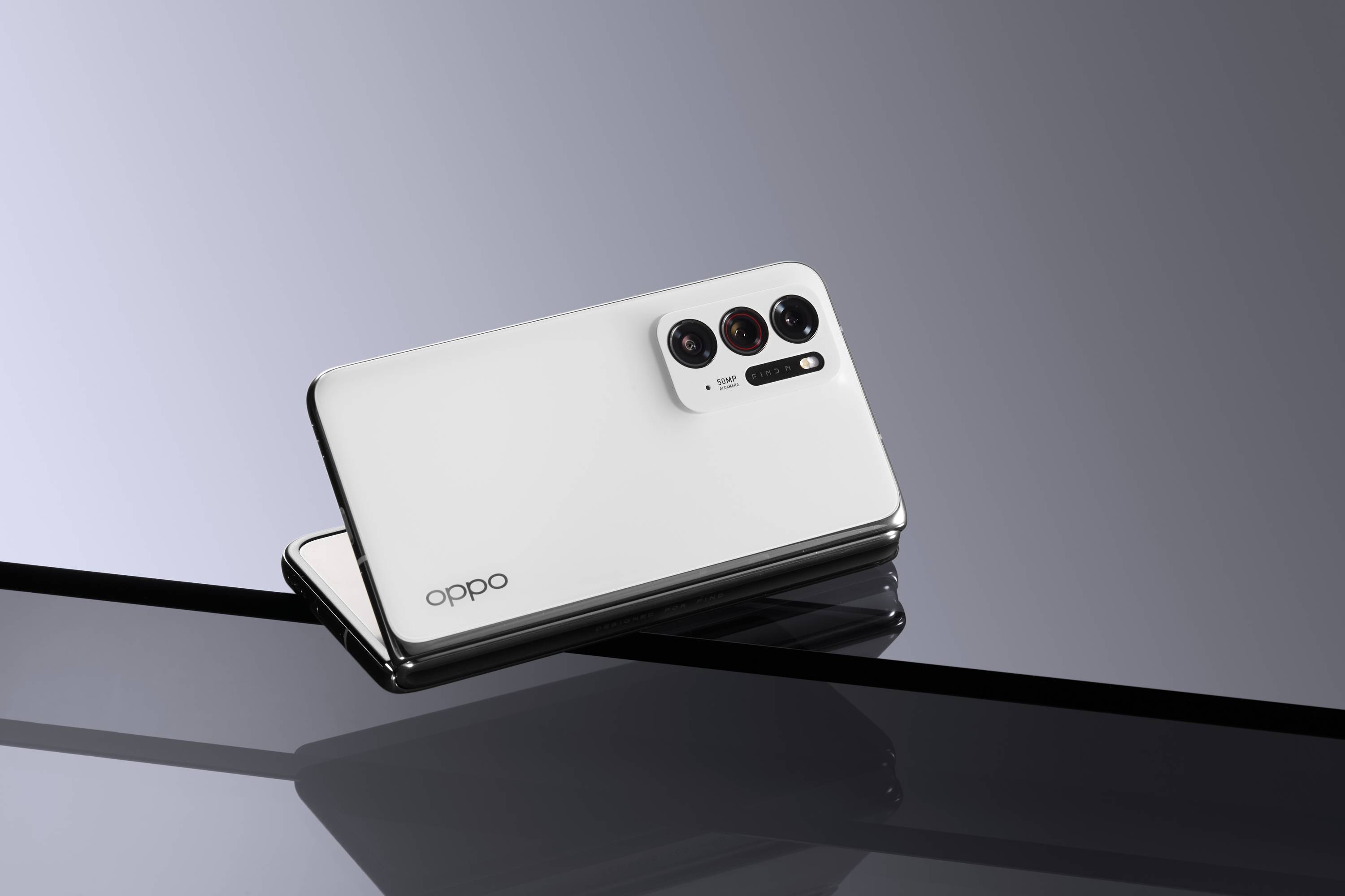 oppo find n的外屏采用 5.