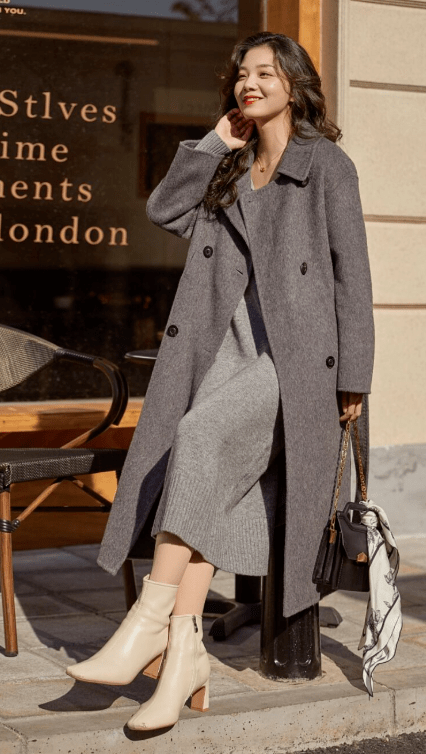 身材 冬天穿“小白靴”更惊艳,显瘦耐看还减龄,配大衣美极了!