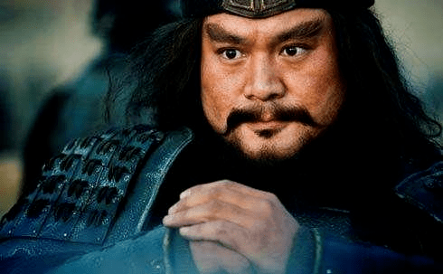 看完新版三国演义里张飞的身材网友吐槽这也太肥了