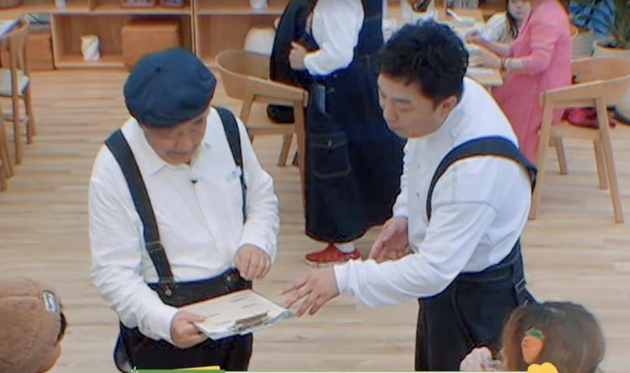 新综|《向往的生活》破24亿后，鹅厂拿出好评慢综，黄渤佟丽娅特会讲