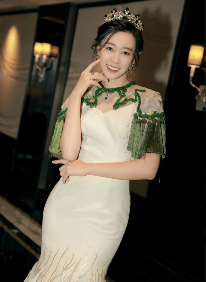 蒋文文与孙一文的照片都让人惊艳,实际上很多人都