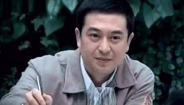 姜武|张嘉译和靳东之后，又一位大叔大器晚成，下半年他的剧也霸屏了