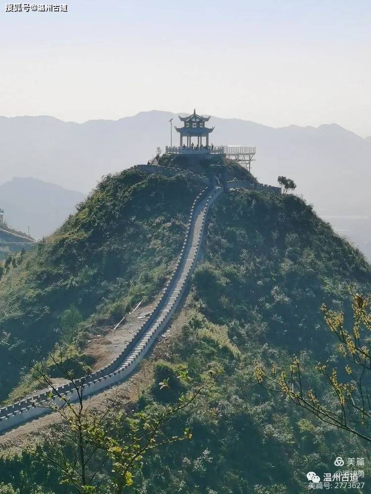 原创温州这处凤凰山有古寨长城盘踞山顶风光旖旎你可知道在哪里