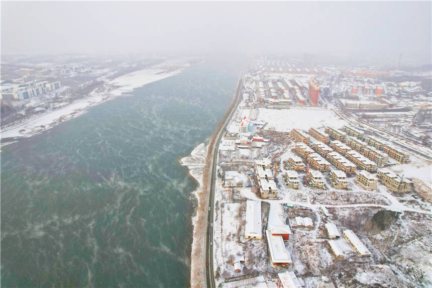 阿什|雾凇仙境，滑雪天堂，解锁吉林市的N种玩法，让这个冬天与众不同