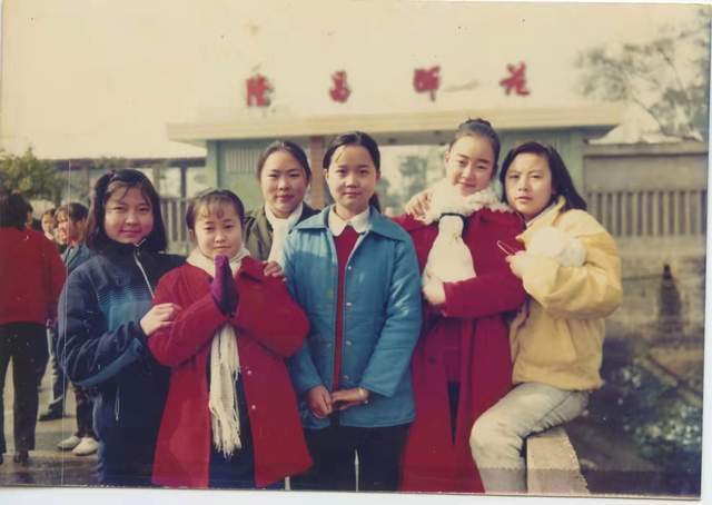 90年代读中师我是一直被人默默帮助的小女生